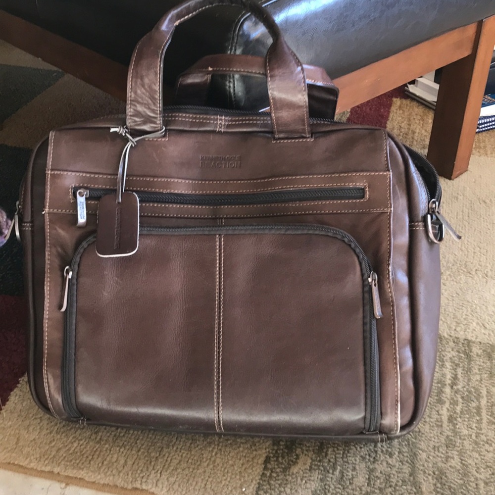 Kenneth Cole Reaction book bag in Good condition
